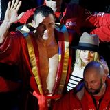 28. November 2015: Wladimir ist als ab sofort als Box-Champion enttrohnt. Er erlitt seine erste Niederlage nach 11 Jahren. Pech im Kampf, Glück in der Liebe: Hayden steht ihrem persönlichen Champion in dieser schweren Stunde zu Seite.