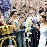 Royale Freude: Prinz Frederik, Prinzessin Máxima und Prinzessin Mary bejubeln Prinzessin Victoria und Prinz Daniel.