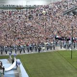 250.000 Menschen versammelten sich, um das neue Kronprinzenpaar Schwedens zu bejubel.