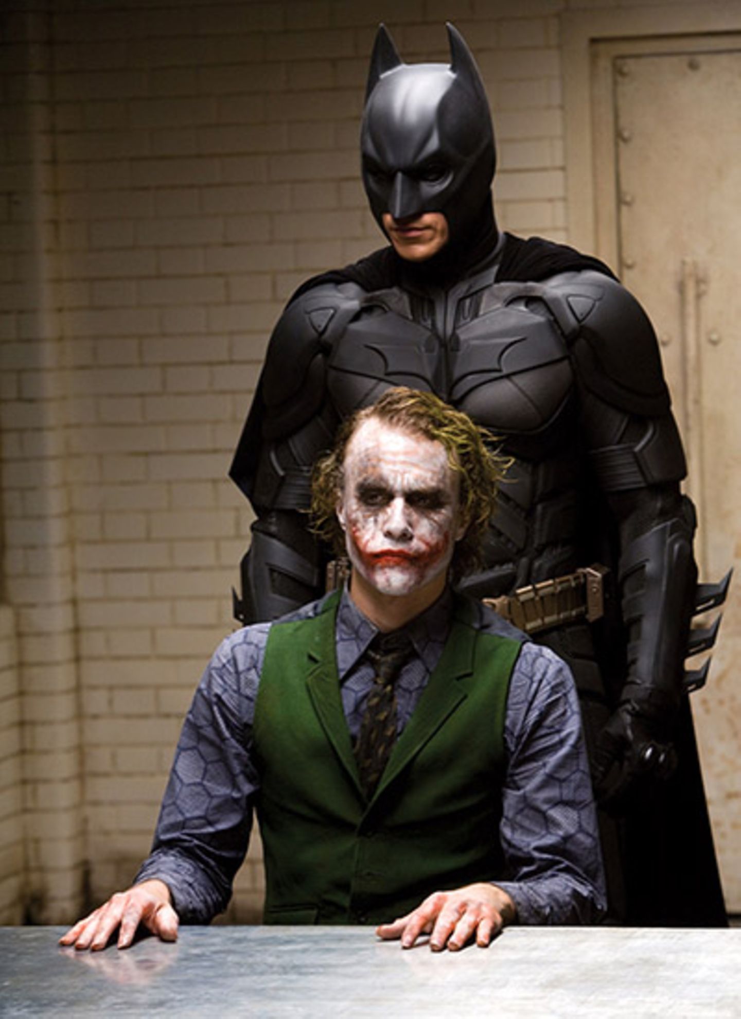 Selten hat das Spiel von Gut und Böse soviele Facetten bekommen wie bei "Batman - The Dark Knight". 2008 bekam Heath Ledger Post