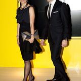 Stilvoll gekleidet kommen Prinzessin Victoria und Prinz Daniel zum Dinner im schwedischen Pavillon.