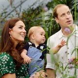 An Georges erstem Geburtstag beglückt uns die royale Familie mit zwei zuckersüßen Schnappschüssen des kleines Prinzen.