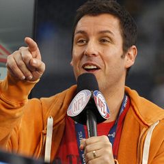 Auch Adam Sandler ist mit dabei.