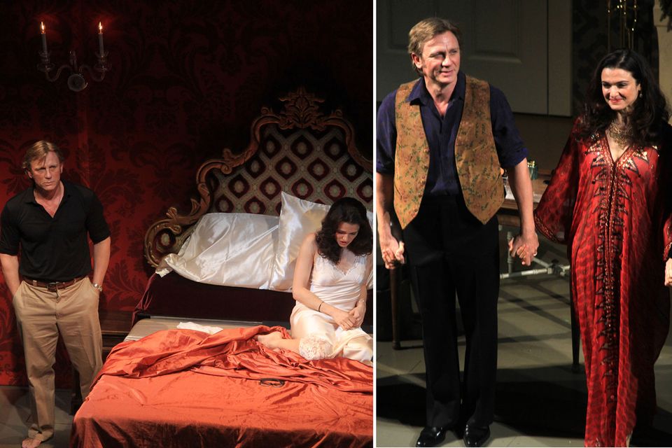 Daniel Craig und Rachel Weisz spielen zusammen am Broadway. Im Stück "Betrayal" stellt Weisz Craigs betrügende Ehefrau dar. Daniel Craig und Rachel Weisz spielen zusammen am Broadway. Im Stück "Betrayal" stellt Weisz Craigs betrügende Ehefrau dar.