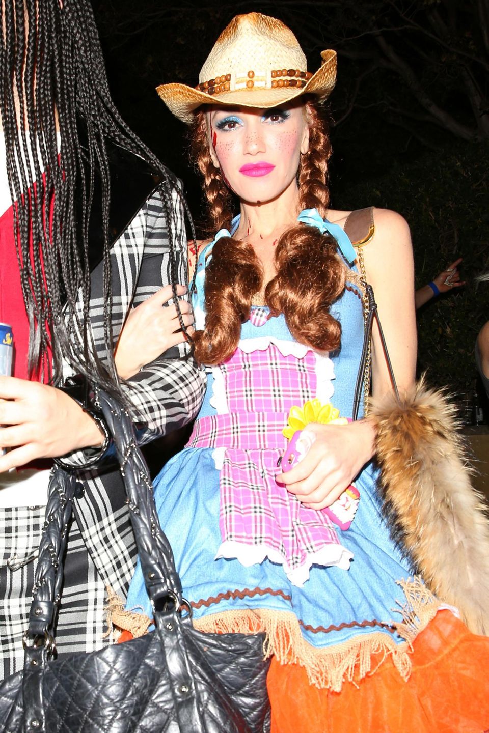 Gwen Stefani verkleidet sich ganz unschuldig als Cowgirl "Jesse" aus dem Film "Toy Story".