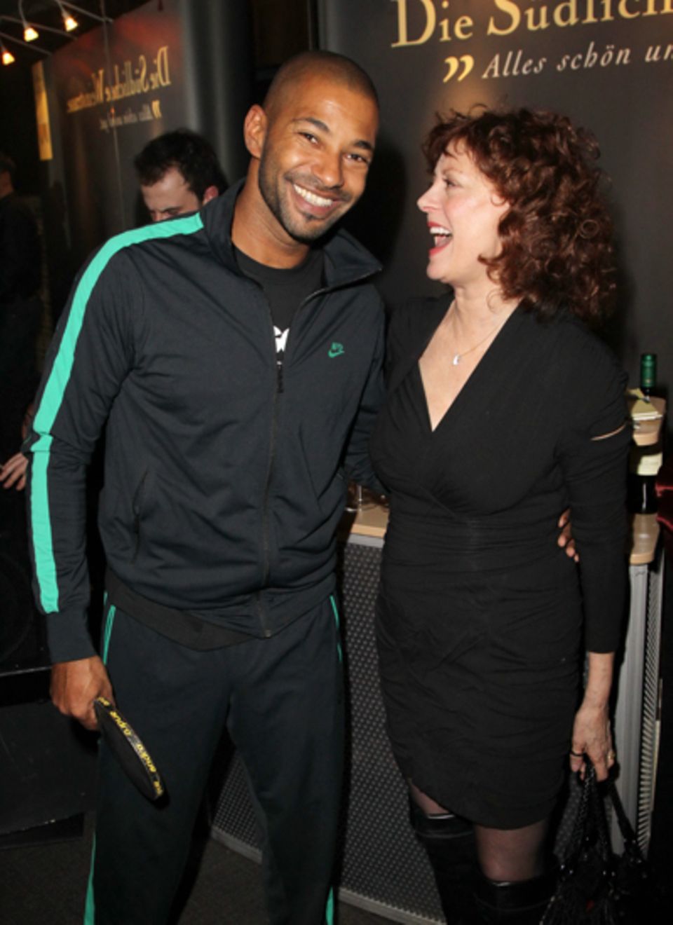 Tyron Ricketts Trainingsanzug scheint Susan Sarandon sehr zu begeistern.