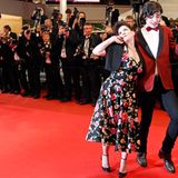Filmfestival Cannes: Lynne Ramsay und Ezra Miller flanieren bei der Premiere zu "We Need To Talk About Kevin" über den roten Tep