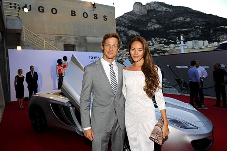 HUGO-BOSS-Stargäste in der Villa Key Largo im Hafen von Monte Carlo: McLaren-Star Jenson Button mit seiner Freundin Jessica Mich