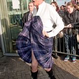18. Januar 2011: Huch, da fliegt der Kilt hoch! David Hasselhoff legt in Glasgow einen stürmischen Auftritt hin. "The Hoff" befi