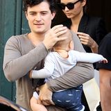 29. September 2011: Die kleine Familie um Orlando Bloom, Miranda Kerr und Söhnchen Flynn ist zur Fashion Week nach Paris gereist