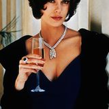 Bond Girls: Teri Hatcher 1997 in "Der Morgen stirbt nie"