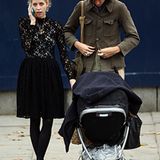 13. November 2012: Peaches Geldof ist mit ihrem Mann Thomas Cohen und Söhnchen Astala (natürlich im Kinderwagen) in London unter