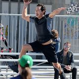 10. Oktober 2012: Sportlich wird's für Benjamin Bratt beim Dreh von "Private Practice" in Venice.