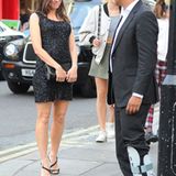 14. August 2012: Naomi Watts und der britische Schauspieler Naveen Andrews stehen für "Caught In Flight" in London vor der Kamer