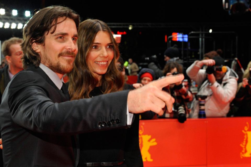 Christian Bale wird von seiner Frau Sibi Blazic zur Premiere von "The Flowers of War" begleitet.
