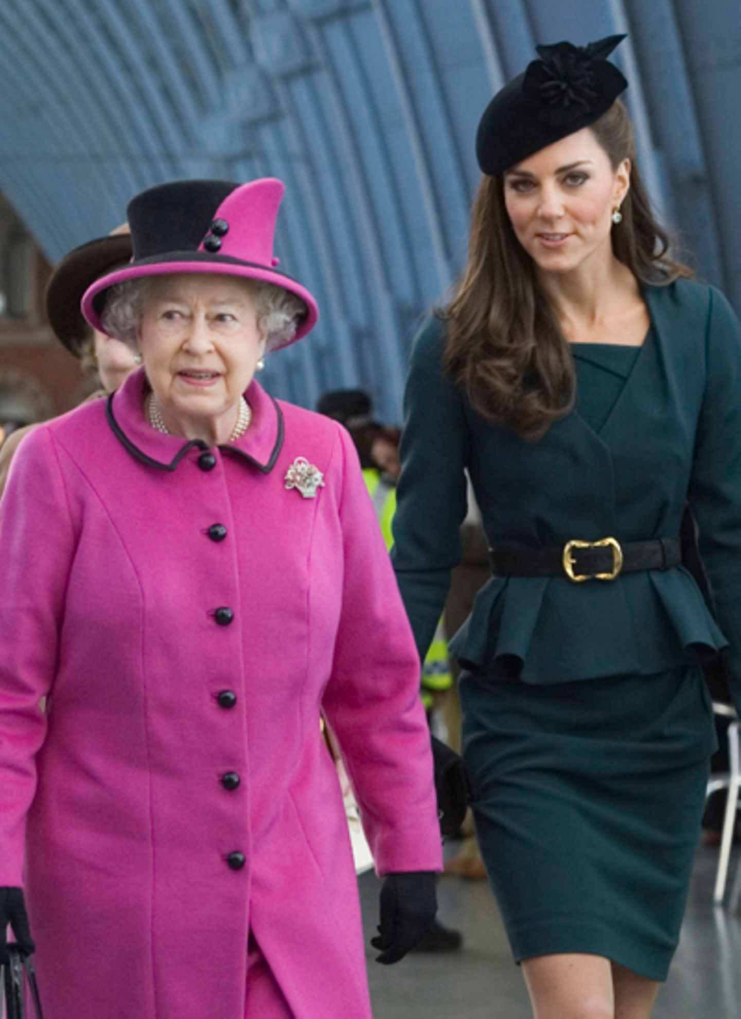 Queen Elizabeth II. beginnt ihre Tour zum 60. Thronjubiläum durch Großbritannien zusammen mit Herzogin Catherine.