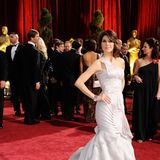 2010: Marisa Tomei in Atelier Versace