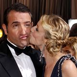 Den würden gern viele küssen: Jean Dujardin mit seiner Frau Alexandra Lemy