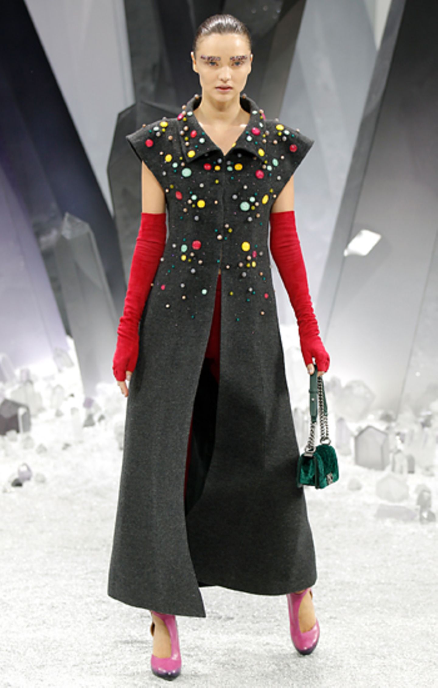 Fashion Week Paris: Miranda Kerr für Chanel Herbst/Winter 2012