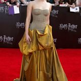 Drama-Queen: Bei der Premiere des letzten "Harry- Potter"-Film begeistert Emma ihre New Yorker Fans mit dieser messingfarbenen R