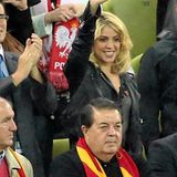 Sängerin Shakira ist stolz auf ihren Freund Gerard Piqué, der mit der spanischen Mannschaft einen 4:0-Sieg gegen die Iren feiert