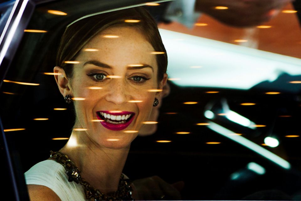 Toronto International Film Festival: Emily Blunt fährt zu der "Arthur Newman"-Vorstellung mit dem Wagen vor.