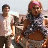Johnny Depp sieht auch als Blondine gut aus (2000 in "Before Night Falls").