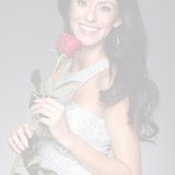 Der Bachelor 2013: Die medizinische Fachangestellte wohnt mit ihren Eltern in Hemhofen. In ihrer Freizeit jobbt Natascha (24) al