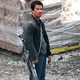 31. Juli 2013: Mark Wahlberg steht für "Transformers 4" in Detroit vor der Kamera.