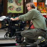 24. Oktober 2013: Michael Bay führt Rehie bei "Transformers: Age of Extinction" in Hong Kong.