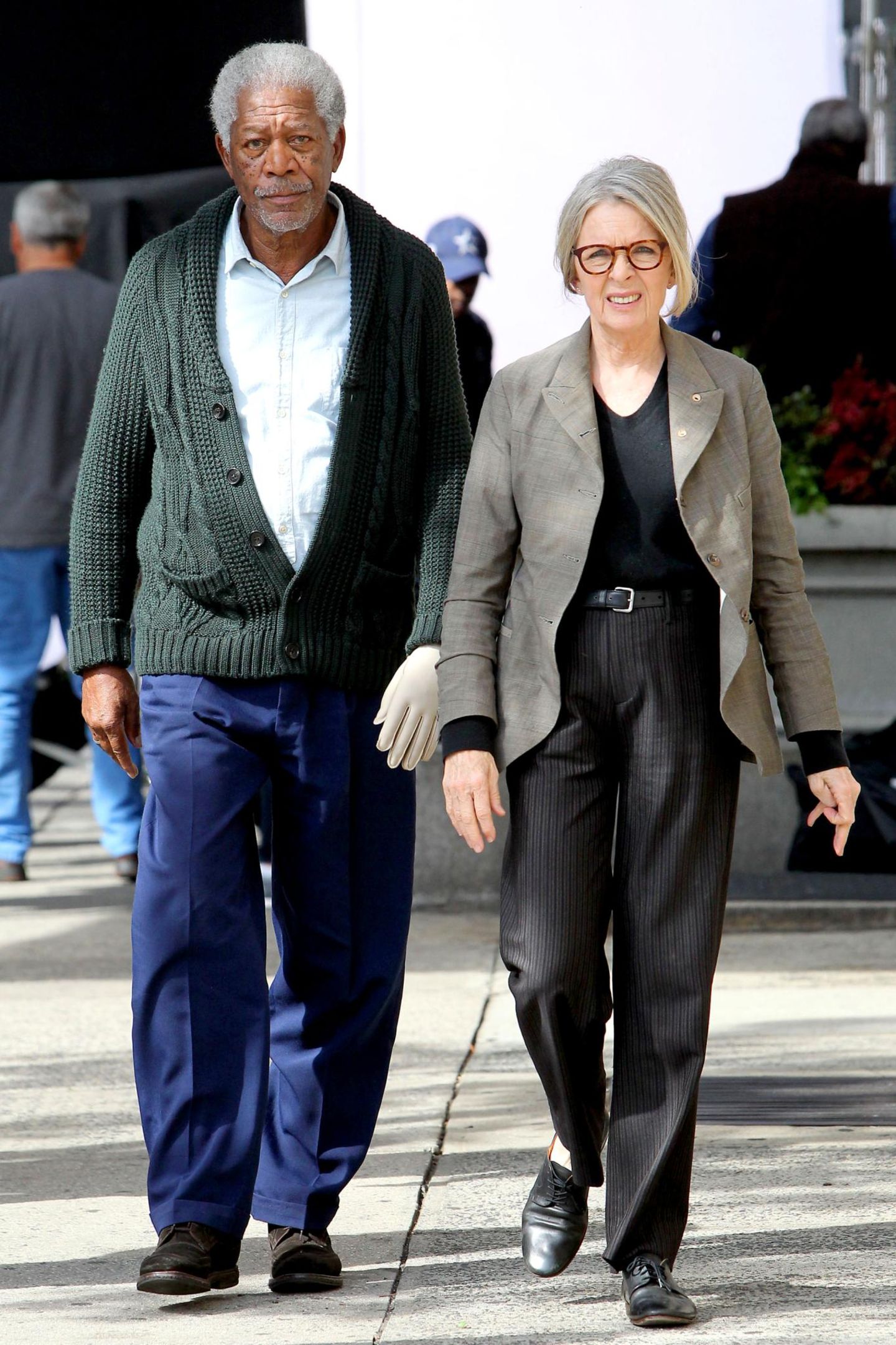 14. Oktober 2013: Morgan Freeman und Diane Keaton stehen gemeinsam für den Film "Life Itself" in New York vor der Kamera.