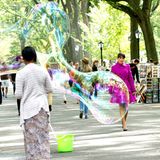 9. September 2013: Lea Michele steht im New Yorker Central Park für "Glee" vor der Kamera.