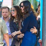 8. Juli 2013: Steven Tyler und Liv Tyler stehen mit viel guter Laune gemeinsam für "The Leftovers" in New York vor der Kamera.