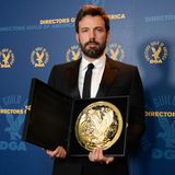 Für Ben Affleck regnet es derzeit Auszeichnungen: Mit seiner Regiearbeit "Argo" kann Affleck auch bei den "Directors Guild of America Awards" überzeugen.
