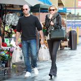 1. Dezember 2013: Jason Statham und Rosie Huntington-Whiteley gehen in West Hollywood im Supermarkt einkaufen.