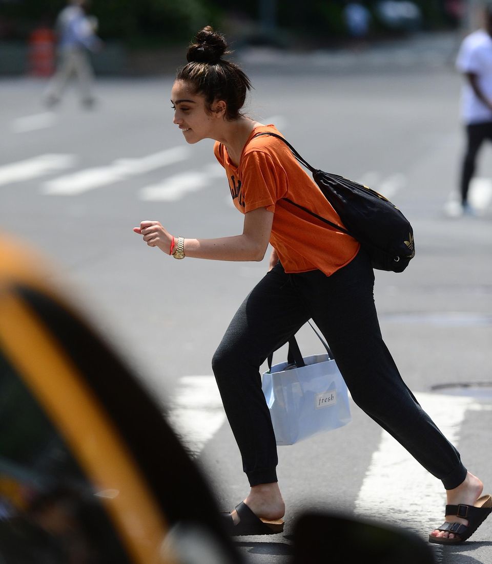 11. Juni 2013: Lourdes Leon verlässt in New York ihre Schule.