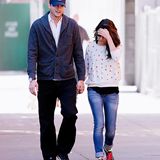 19. September 2013: Ashton Kutcher und Mila Kunis spazieren Hand in Hand durch New York.