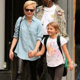 16. Oktober 2013: Michelle Williams holt Tochter Matilda von der Schule ab.