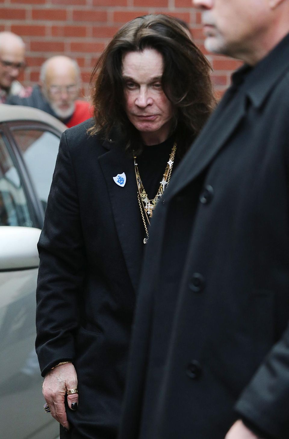 30. April 2013: Ozzy Osbourne ist im australischen Melbourne unterwegs und macht dabei - auch vor dem Hintergrund seines Alkohol- und Medikamentenrückfalls - nicht den fittesten Eindruck.