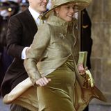 Schwangere Royals: Auf der Hochzeit von Prinz Willem-Alexander im Februar 2002 ist es schon nicht mehr zu übersehen: Prinz Constantijn und seine Frau Laurentien erwarten ihr erstes Kind. Eloise kam am 8. Juni auf die Welt. Die kleine Prinzessin ist das erste Enkelkind von Königin Beatrix und Prinz Claus.