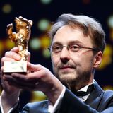 Der rumänische Regisseur Calin Peter Netzer gewinnt den Goldenen Bären für seinen Film "Child's Pose".