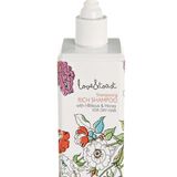 Flower-Power: Das "Rich Shampoo" mit Hibiskus und Honig belebt müde Mähnen. Von Love & Toast, 236 ml, ca. 15 Euro, über www.niche-beauty.com
