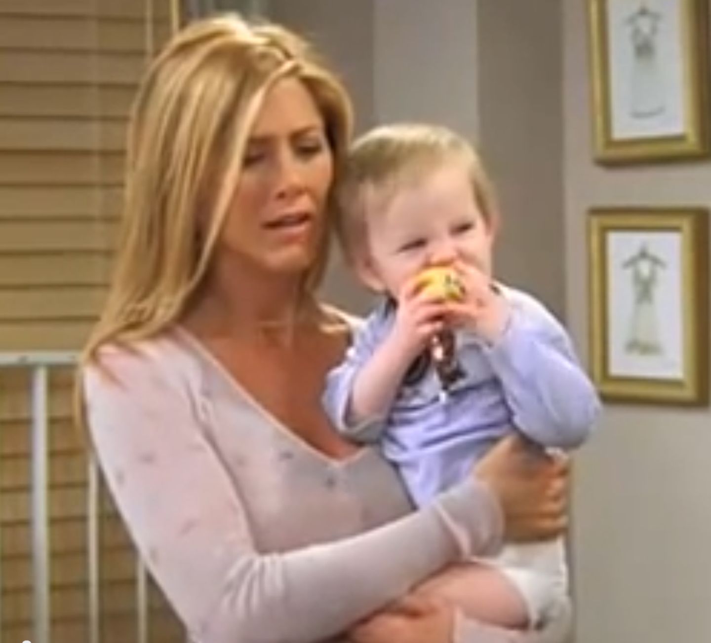 Wie häufig bei eineiigen Zwillingen, teilen sich Cali und Noelle Sheldon die Rolle von Baby "Emma" in "Friends".