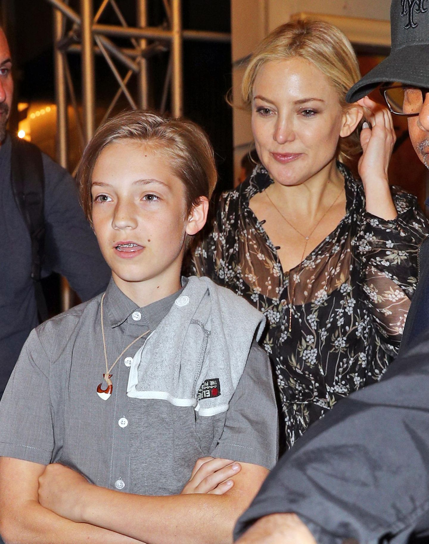 Kate Hudson und Ryder Robinson    Ryder ist schon 12 Jahre alt und die Ähnlichkeit zu seiner Mutter Kate Hudson ist nicht zu übersehen.
