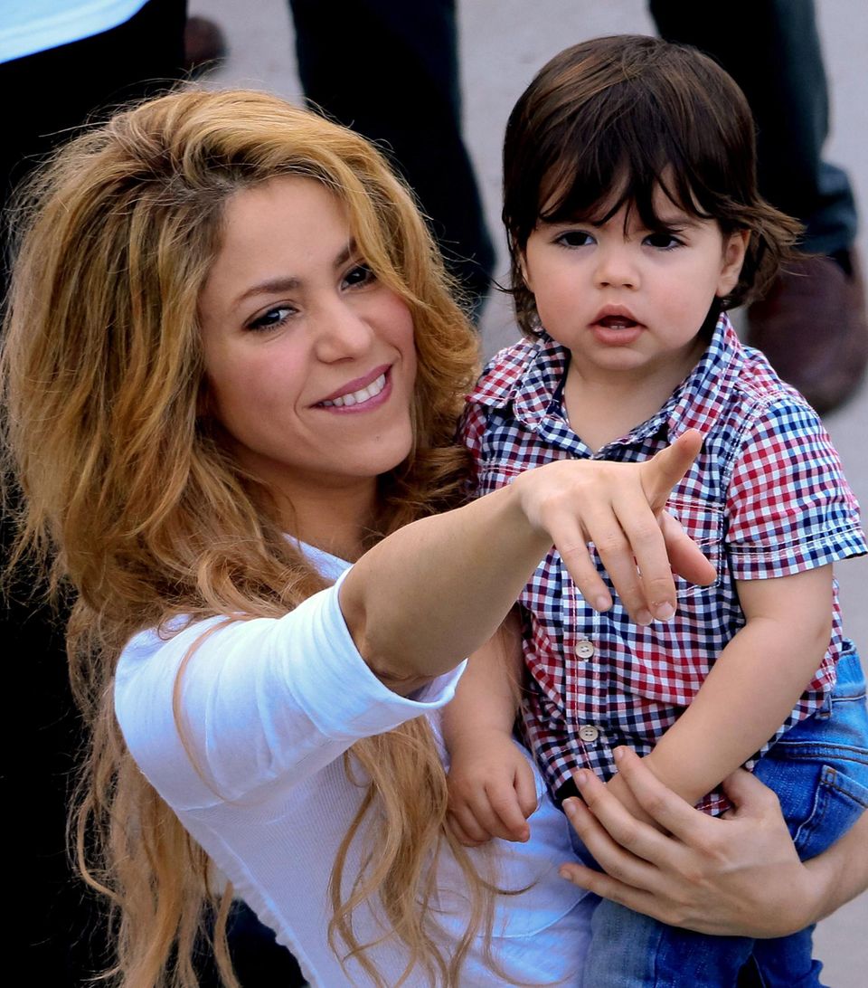 shakira-piqu-und-ihre-beiden-s-hne-das-familienalbum-gala-de