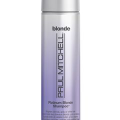Vertreibt den Gelbstich: "Platinum Blonde Shampoo" mit lilafarbenen Pigmenten. Von Paul Mitchell, 300 ml, ca. 20 Euro