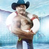 Für die vier Shows von "Die Pool Champions" kehrt Auswanderer Konny Reimann nach Deutschland zurück. Den "Baywatch"-Rettungsring hat er zur Sicherheit schon dabei.