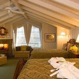 Berühmte Hotelbesitzer: Eastwood hat eine alte Ranch aus dem 18. Jahrhundert ins "Mission Ranch Hotel" mit 31 Zimmern verwandelt. Doppelzimmerpreise starten bei 92 Euro.