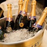 Der Champagner von Pommery sorgt für die richtige Stimmung.