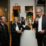 comma-Geschäftsführer Armin Fichtel begrüßt zusammen mit seiner Kollegin Sonja Blömker alle Gäste ganz herzlich.